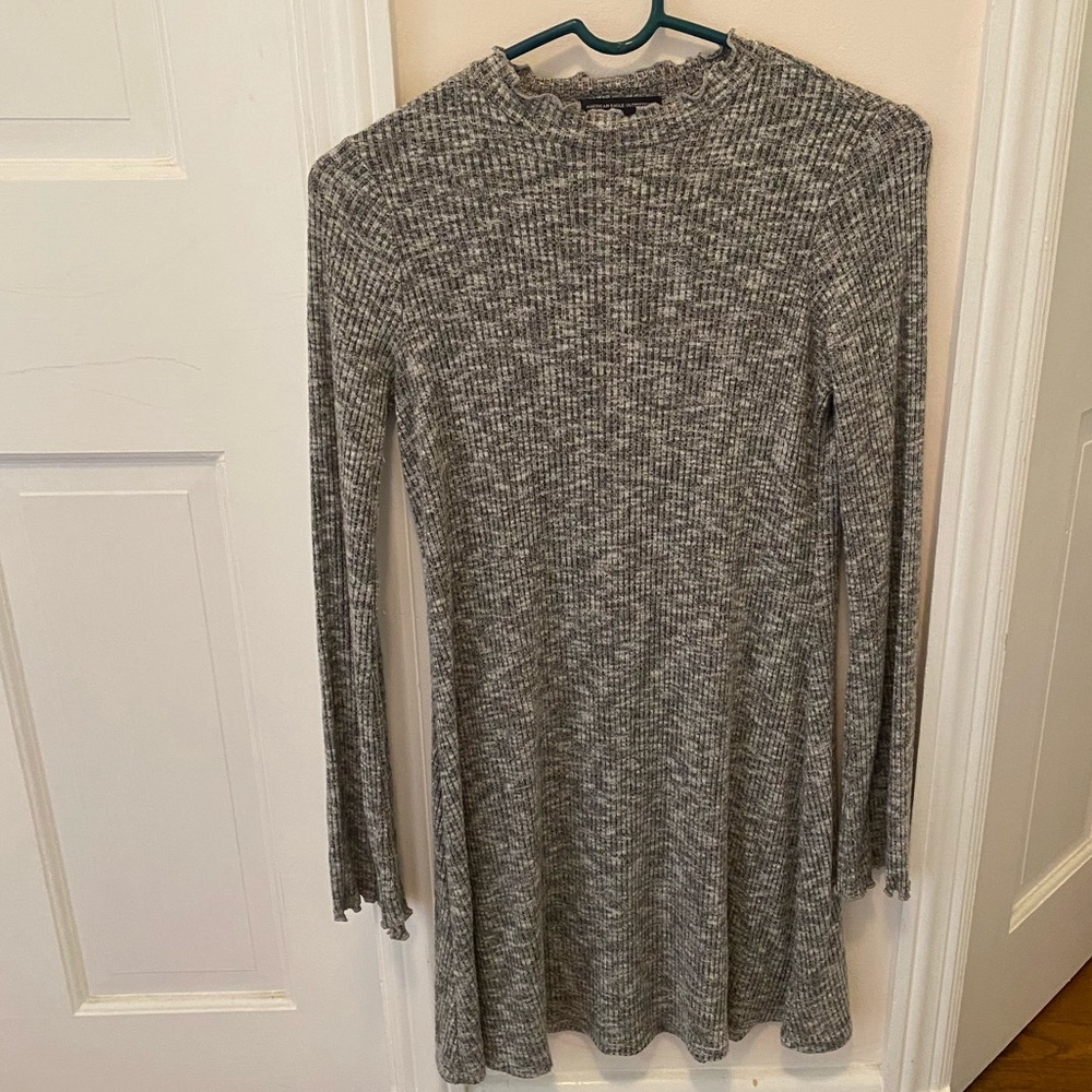 American Eagle Long Sleeve Heathered Gray Dress